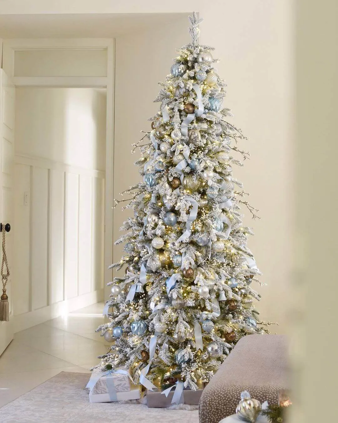 8' Queen Flock® Slim Artificial Christmas Tree Unlit - FINAL SALE