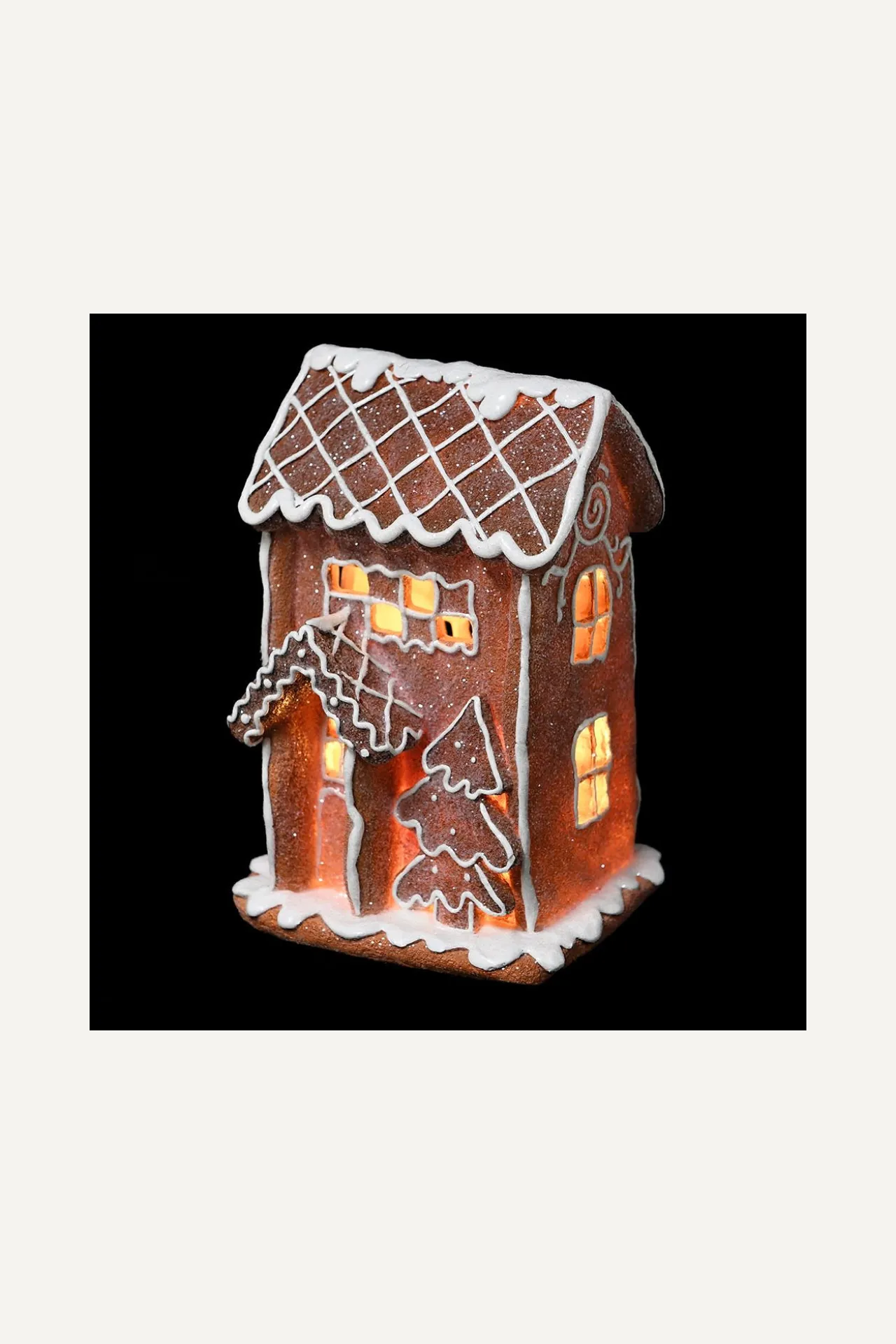 LED Cinnamon Gingerbread Chalet